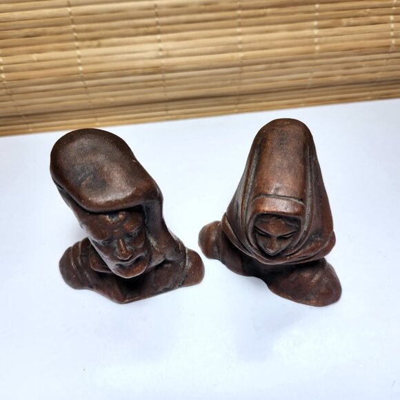 Renaissance Vincenzo Farci Italy Man and Woman Ceramic Bust Heads Pair - Picture 2 of 12